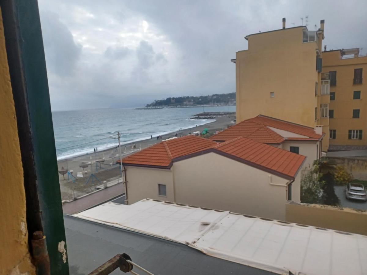 Casa Al Mare Pietro Varazze Exterior foto